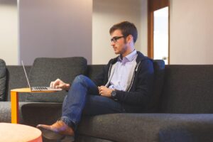 ブラック企業を辞めたいけど家族が反対する時の対処法は？