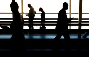 ブラック企業を辞めたいけど次が決まってない場合の対処法は？