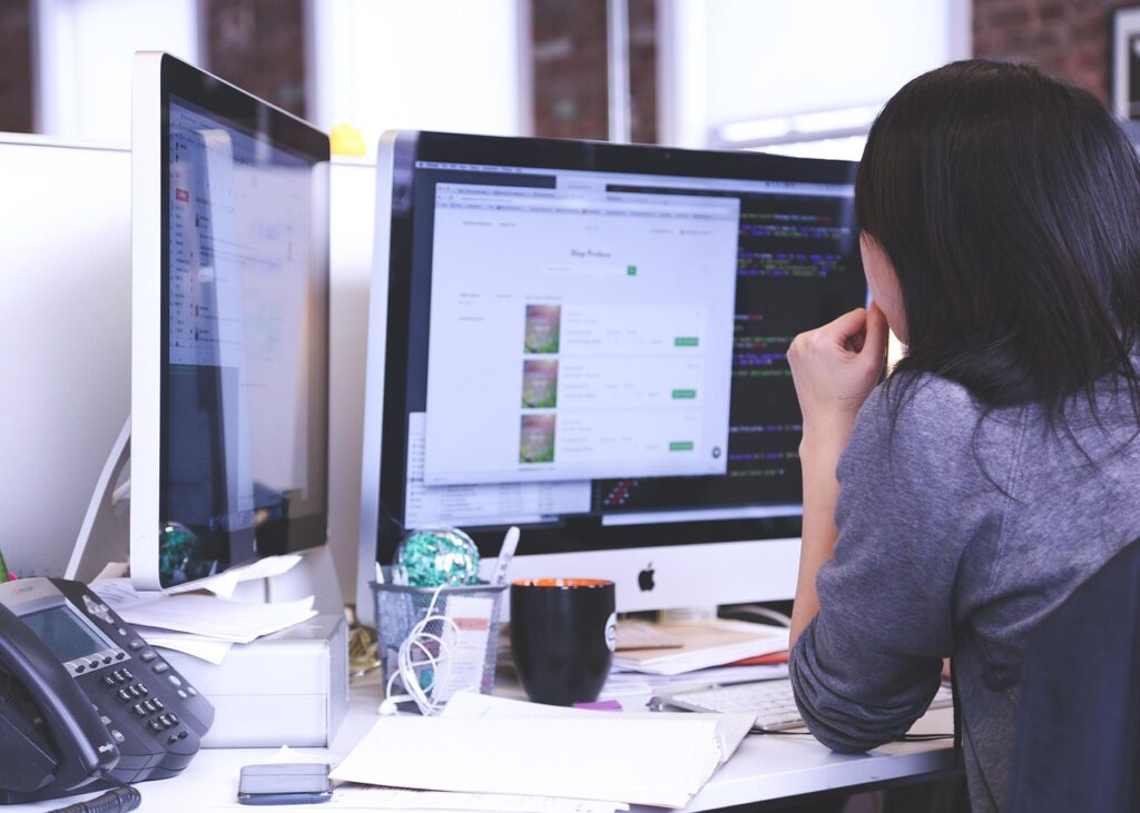 ブラック企業からの脱出を会社都合で狙える転職方法は？