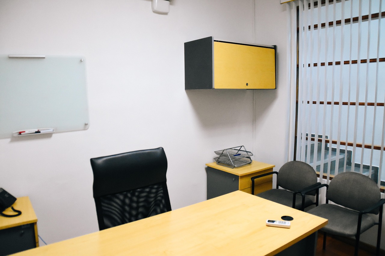 ブラック企業での勤務を続けられない時の解決策は？